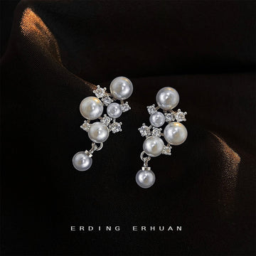 Silver Tone White Pearl And Clear Star Flower Cluster Earrings