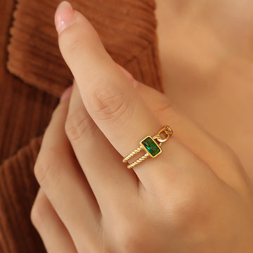 Open Twist Rope Rings With Green Or Clear Baguette Stones