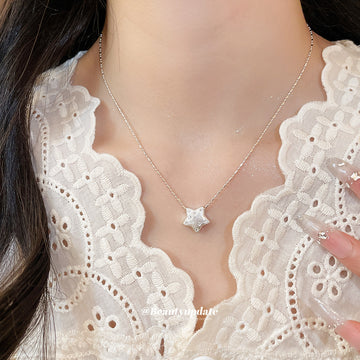 Silver-Tone Crystal Star Pendant Necklace Decorative Jewelry Accessory
