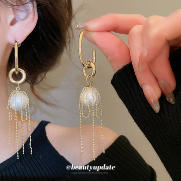 Gold Pearl and Chain Tassel Earrings with Circular Links