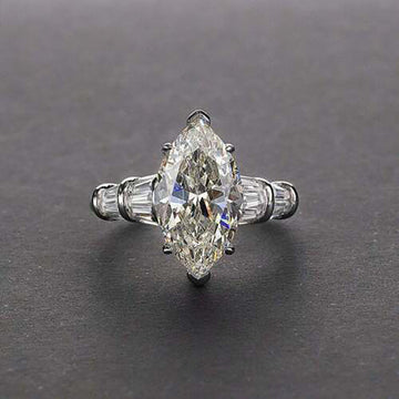 Marquise Clear Solitaire Trapezoid-Side Ring In Silver Tone