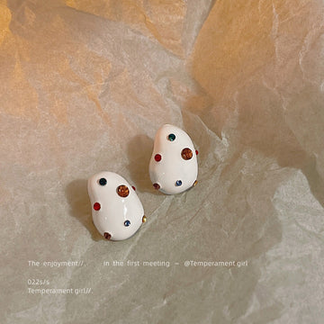 White Enamel Pebble Stud Earrings Multicolor Crystal Dots