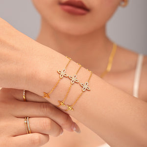Four Leaf Flower Zircon Necklace Bracelet Snake Chain Set