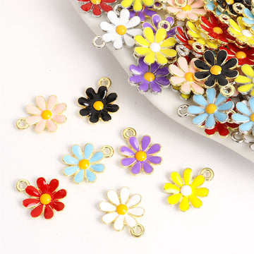 Enamel-Look Gold Silver Daisy Alloy Charms in 14 Styles