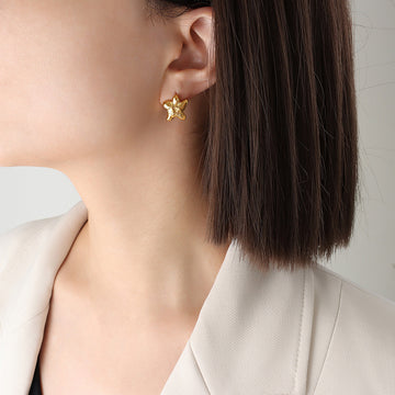 Textured Irregular Starfish Stud Earrings Gold Tone Metal