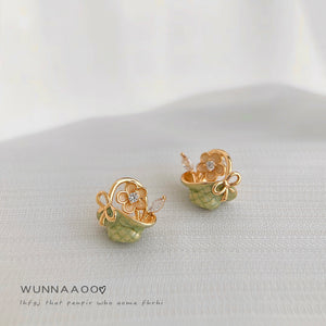 Gold Tone Green Basket Flower And Bow Stud Earrings For Women