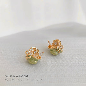 Gold Tone Green Basket Flower And Bow Stud Earrings For Women