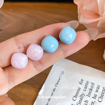 Glossy Pastel Round Resin Stud Earrings in Pink and Blue