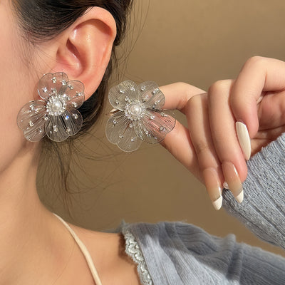 Supplied main image of clear layered wire flower pearl-look earrings
