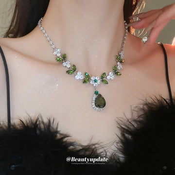 Green Leaf Flower And Teardrop Crystal Earrings And Necklace In Silver Tone