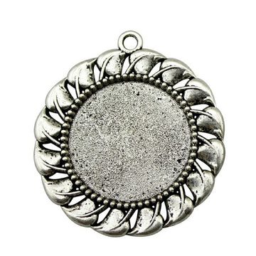 Leaf Border Round Cabochon Settings in Two Finishes