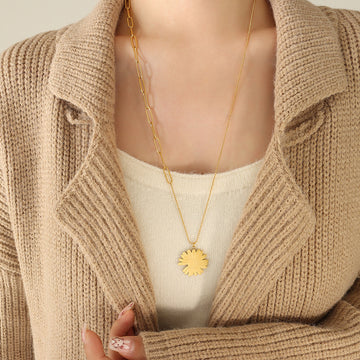 Daisy Flower Pendant Dual Chain Necklace Gold Steel Slider