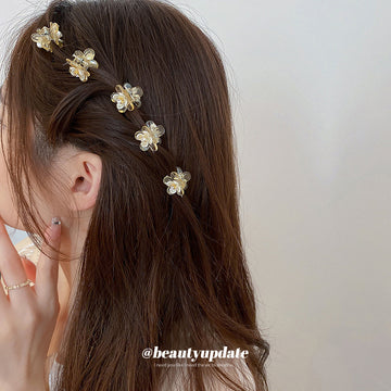 Champagne Clear Flower Mini Hair Claw With Crystal Center