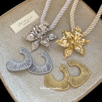 Metal Flower Cord Necklace Fan Hoop Earrings 3 Styles