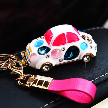 Mixed Beetle and Princess Car Keychains with Four Colored Wrist Straps