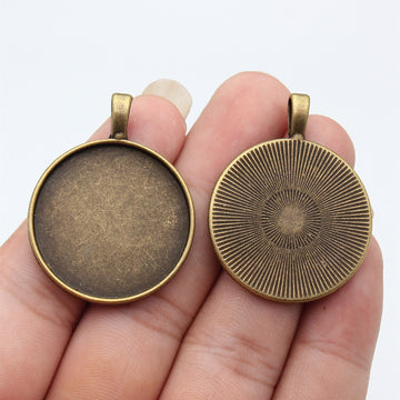 Plain Round 30 mm Cabochon Pendant Setting in Bronze Tone