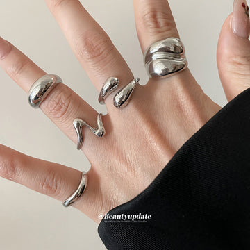 Polished Sculptural Metal Ring Set Five Pieces 2 Tones