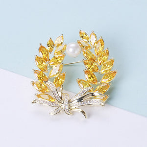Yellow Cubic Zirconia Wheat Wreath Brooch with Pearl and Bow