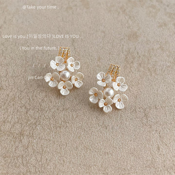 Gold Tone Clear Stone Top White Flower Cluster And Pearl Stud Earrings