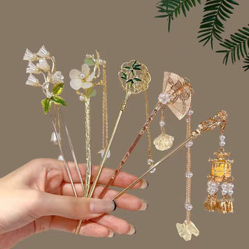 Gold Tone Fan Hair Stick With Pearl Like Chains And Leaf Drops
