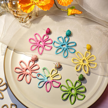 Nine Color Yarn Wrapped Loop Petal Daisy Stud Earrings