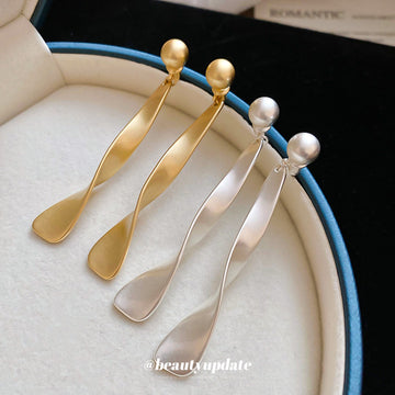 Twisted Ribbon Long Drop Earrings In Gold Tone Or Silver Tone