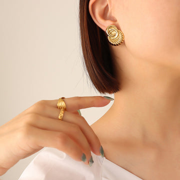 Vintage Twisted Shell Fan Stud Earrings Gold Steel
