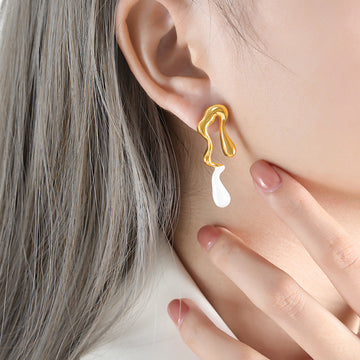 Asymmetric Gold Drip Enamel Drop Earrings White Brown