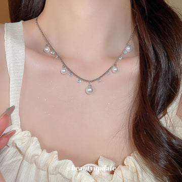 Silver Scalloped Chain Pearl Drop Necklace Clear Crystal Dangles