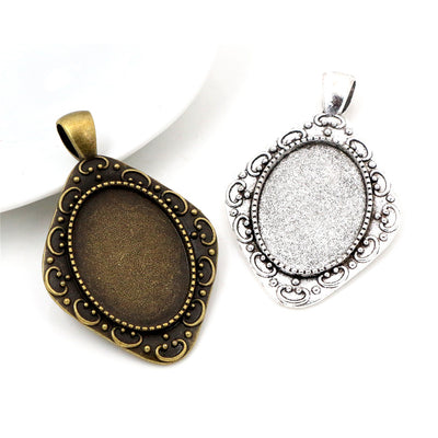Scroll Frame Oval Pendant Tray assortment overview
