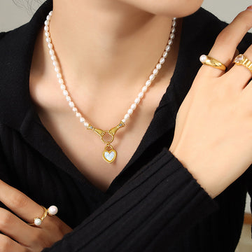 Pearl Strand Necklace Gold Hands Clasp And Heart Shell Pendant