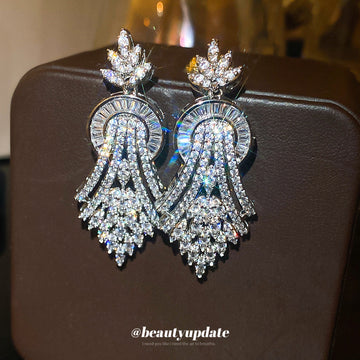 Crystal Fan Chandelier Fringe Stud Earrings in Silver Tone