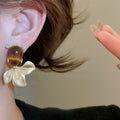 Maillard Style Alloy Resin Rhinestone Goldfish Stud Earrings, New Chinese Retro Light Luxury Jewelry view 3