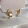 Light Luxury Smooth Metal Round Geometric Stud Earrings For Women Minimalist Daily Wear view 3