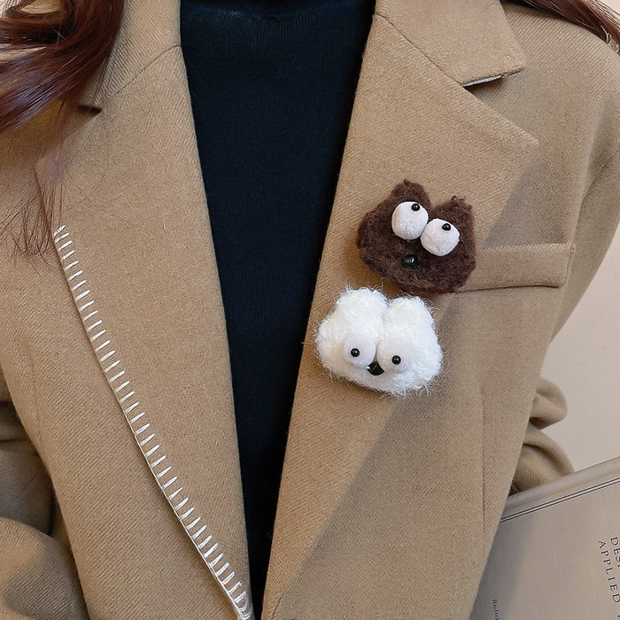 Light Luxury Plush Cartoon Character Brooch For Women Cute Winter Clothing Accessory
