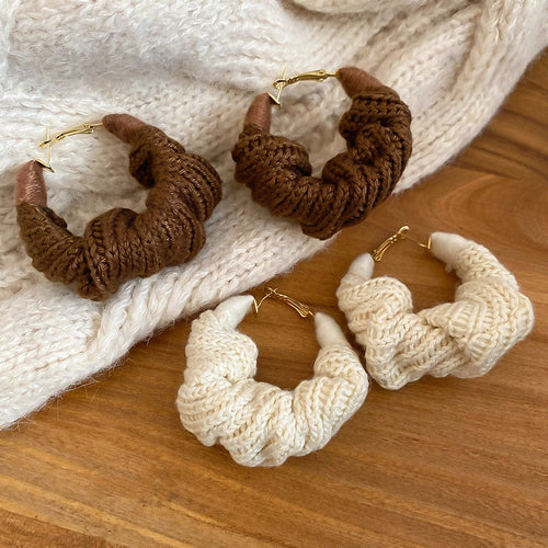 Geometric Yarn Round Hoop Earrings With Silver Posts, Vintage Autumn Winter OL Fashion Jewelry