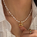 Gold Plated Horse Faux Pearl Sweater Necklace For Women Old Money Vintage Elegant Collarbone Chain view 2