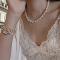 Stainless Steel Beaded Faux Pearl Necklace Elegant Vintage Light Luxury Round Geometric Collarbone Chain view 3