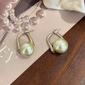 Fashion OL Faux Pearl Round Geometric Stud Earrings With Silver Pins Minimalist Trendy Design view 4