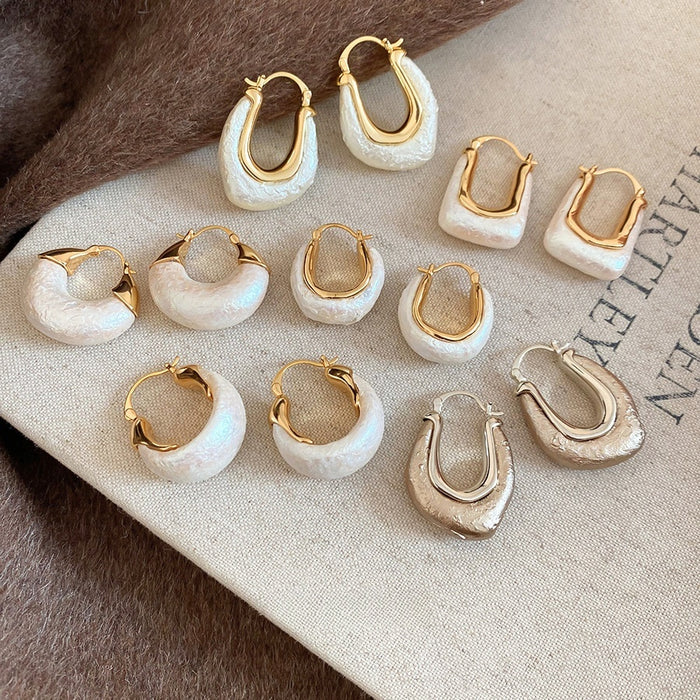Gold Plated Geometric Oval Imitation Pearl Retro Elegant Daily Wear Earrings For Women