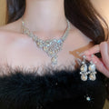 Light Luxury Alloy Rhinestone Teardrop Pendant Stud Earrings Necklace Jewelry Set view 2