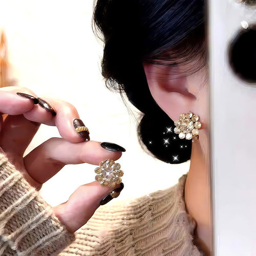 Light Luxury Alloy Gold Plated Rhinestone Flower Petal Clip-on Earrings For Women