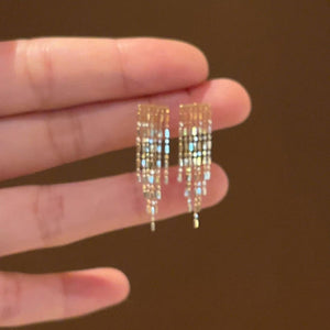 French Vintage Metal Tassel Drop Earrings With Silver Needle Geometric Line Light Luxury Design
