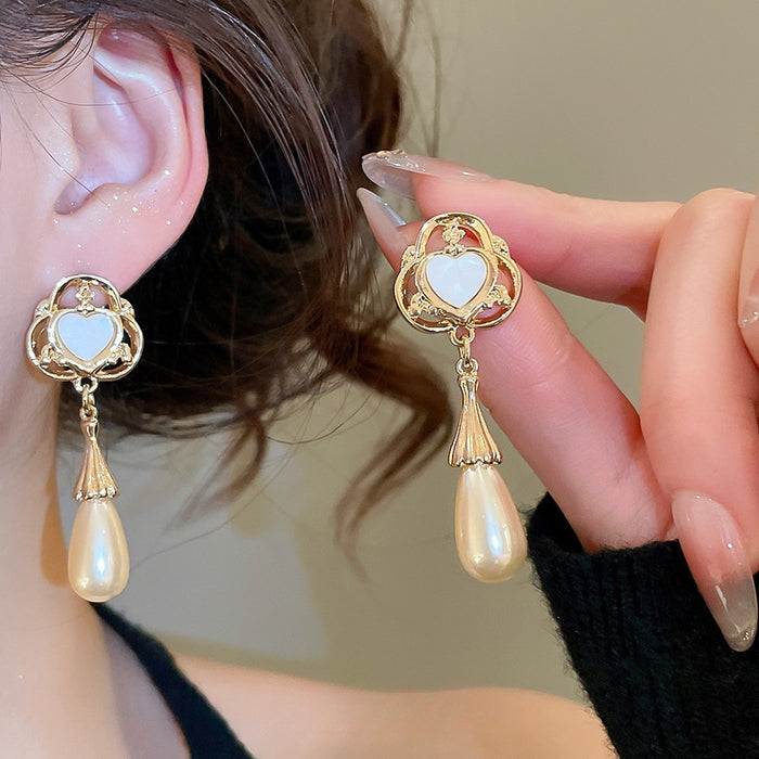 Light Luxury Faux Pearl Heart Teardrop Drop Earrings With Steel Pins Vintage Court Style