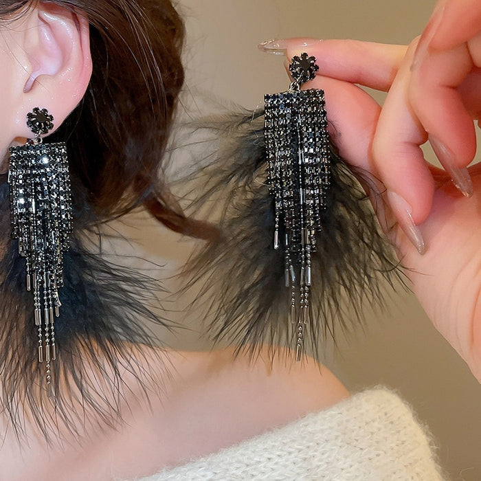 Rhinestone Round Feather Tassel Clip-on Earrings, Dark Luxury Geometric Dangle Ear Jewelry