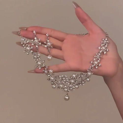 Old Money Alloy Rhinestone Flower Pearl Stud Earrings Necklace Jewelry Set For Women