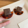 Vintage Ethnic Resin And Wood Square Stud Earrings With Silver Pins, Geometric Light Luxury Style view 4