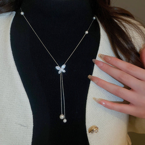 Korean Style Zircon Butterfly Faux Pearl Necklace Elegant Light Luxury Clavicle Chain