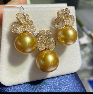 Gold Plated Zircon Flower Faux Pearl Necklace French Vintage Light Luxury Elegant Collarbone Chain