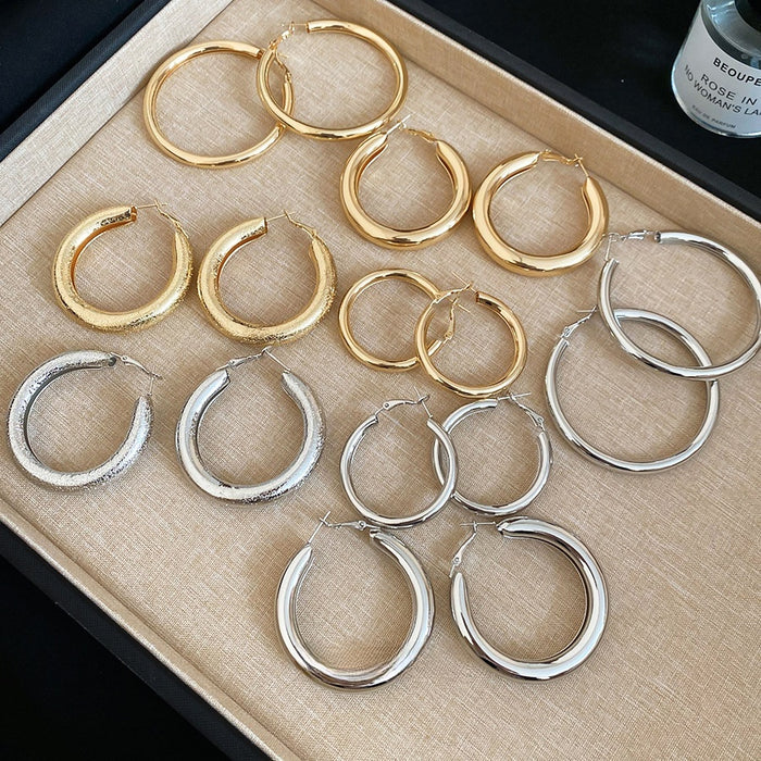 Smooth Metal Round Hoop Earrings With Steel Pin, Minimalist Geometric Fashion Earrings for Women